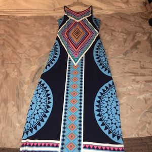Vibrant Patterned MAXI DRESS!